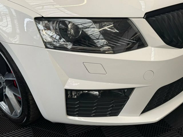Skoda Octavia Octavia Vrs Tsi White #43