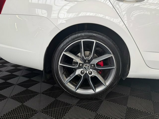 Skoda Octavia Octavia Vrs Tsi White #36