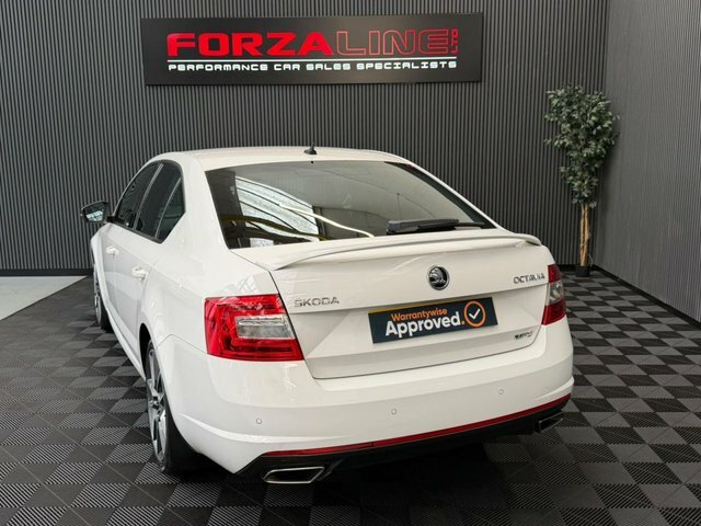 Skoda Octavia 2016 2.0 Tfsi Vrs Hatchback Dsg Euro 6 White #6