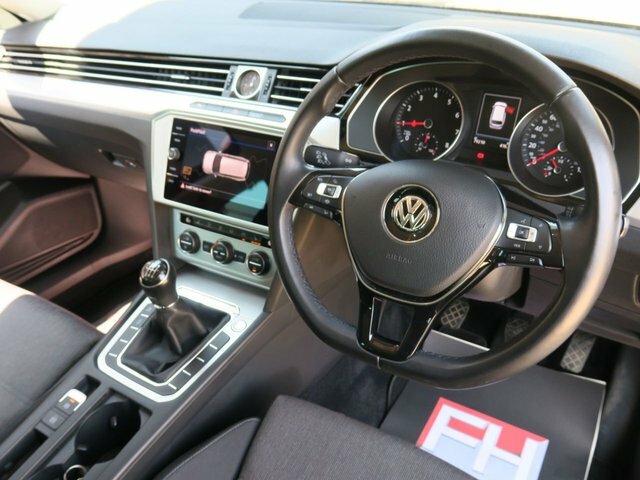 Volkswagen Passat 2.0 Tdi Se Business Saloon Dsg Euro 6 Blue #9