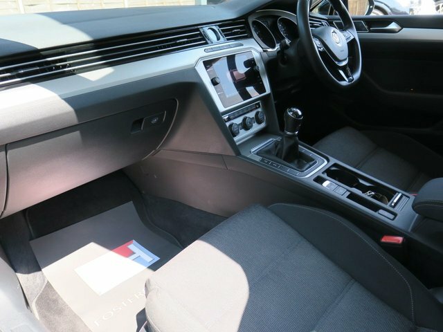 Volkswagen Passat 2.0 Tdi Se Business Saloon Dsg Euro 6 Blue #18