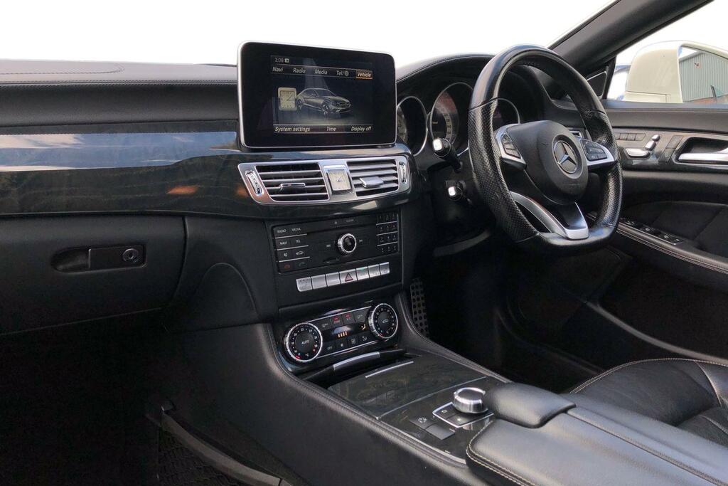 Mercedes-Benz CLS Cls 350D Amg Line Premium Plus 9G-tronic White #4