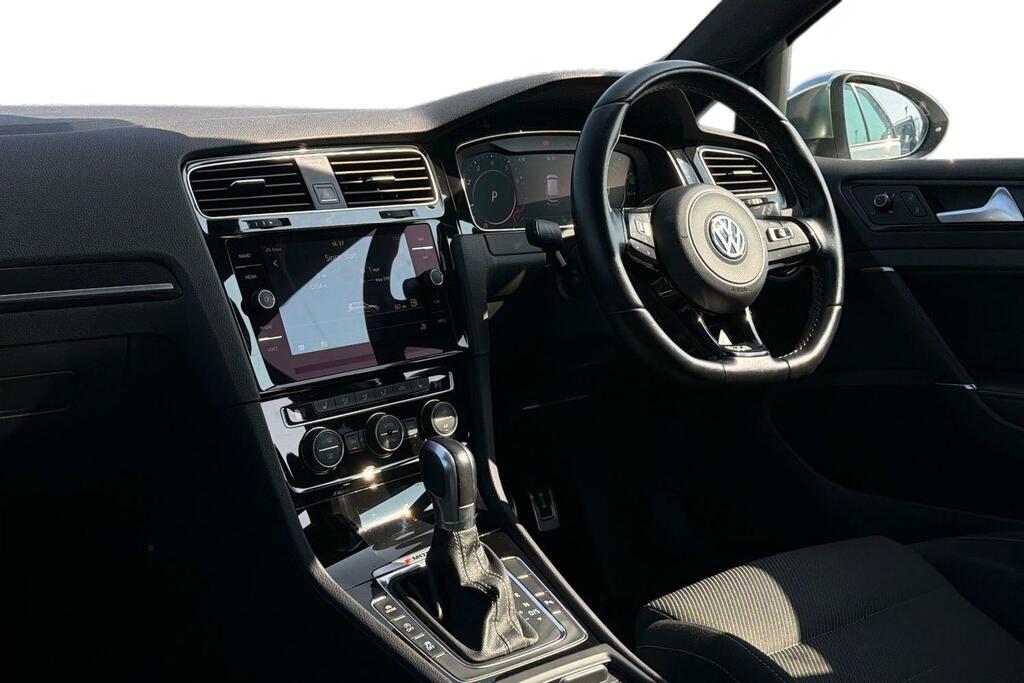 Volkswagen Golf 2.0 Tsi 310 R 4Motion Dsg SR17LVD White #4