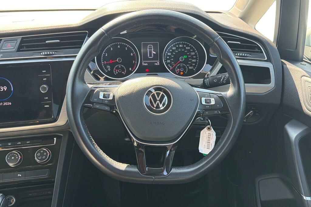 Volkswagen Touran 1.5 Tsi Evo Se Dsg White #5