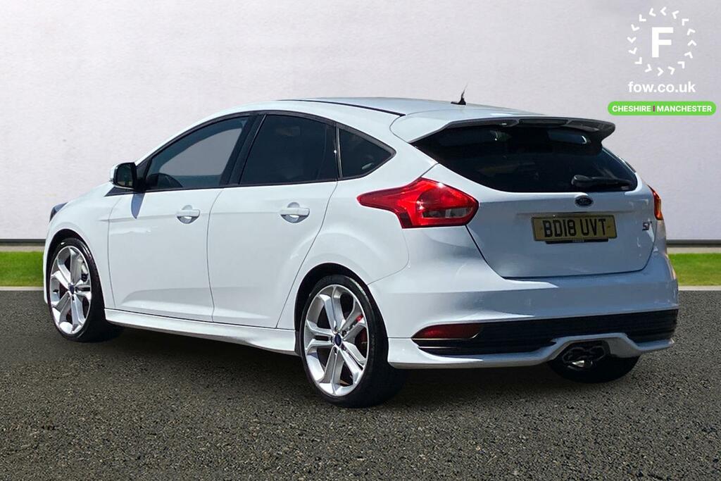 Ford Focus 2.0T Ecoboost St-2 Navigation White #2