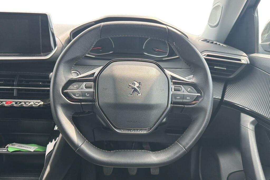 Peugeot 2008 1.2 Puretech Active Premium BJ72UAY Grey #5
