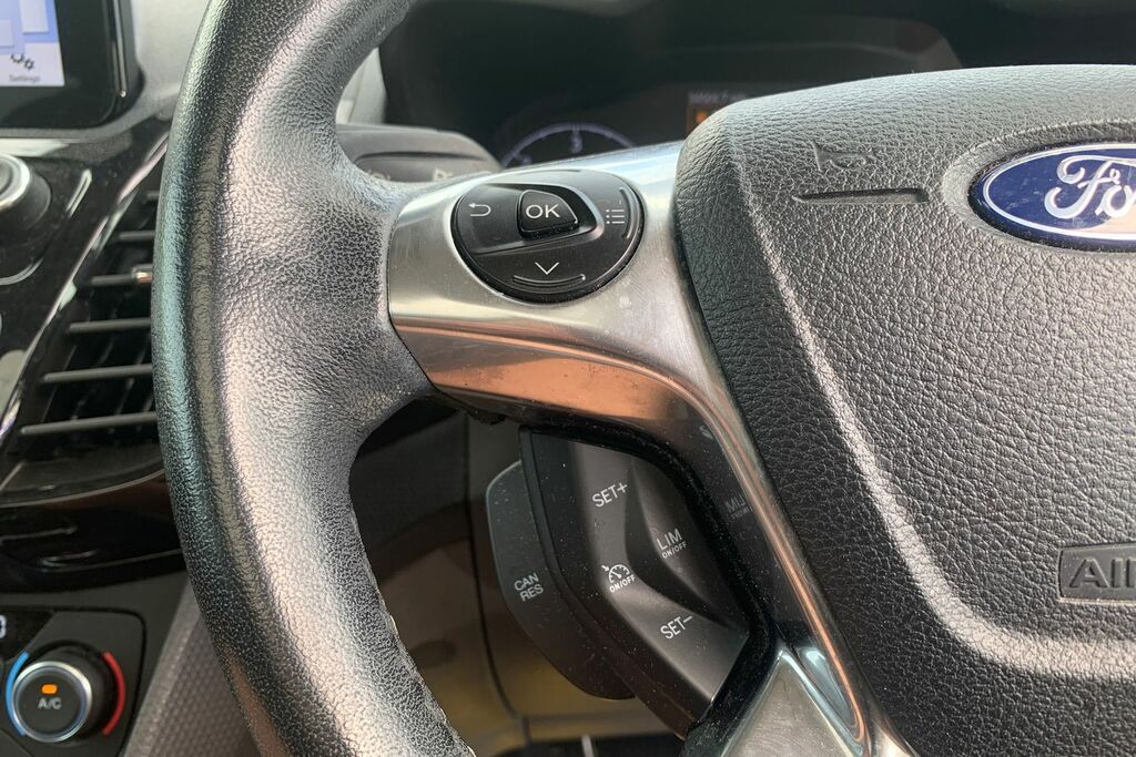 Ford Grand Tourneo Connect 1.5 Ecoblue 120 Titanium Black #6