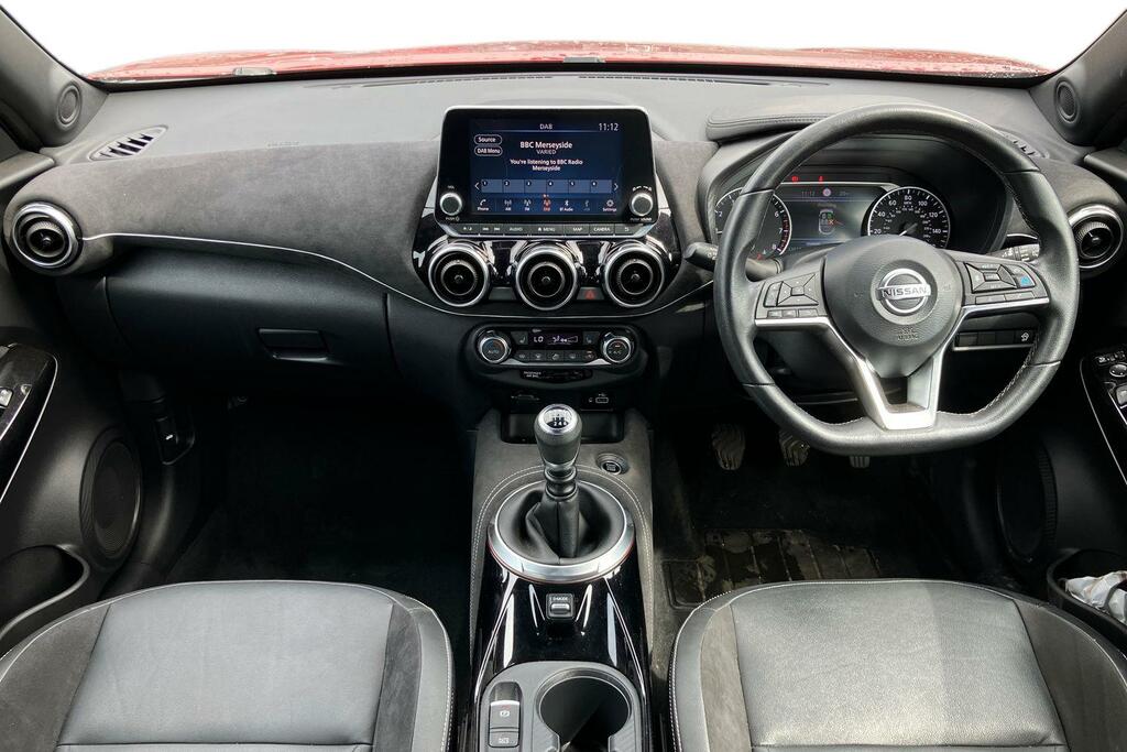 Nissan Juke 1.0 Dig-t 114 Tekna FL22YMR Red #3