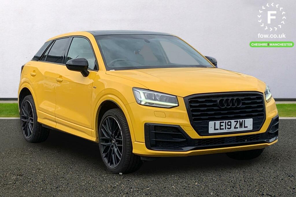 Audi Q2 35 Tfsi Black Edition Yellow