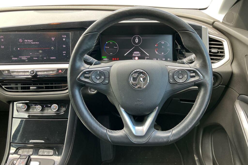 Vauxhall Grandland 1.6 Hybrid Gs Line VF22AYO Black #5