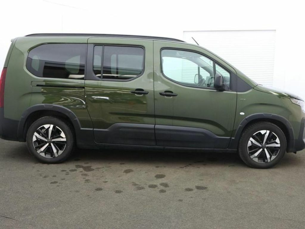 Peugeot e-Rifter 100Kw Gt Long 52Kwh Green #2