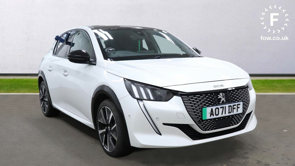 Peugeot e-208 100Kw Gt Premium 50Kwh White