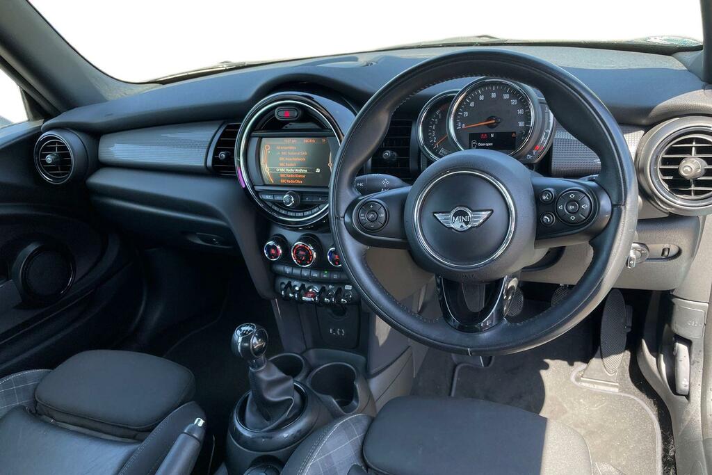 Mini Convertible 1.5 Cooper Chili Pack Blue #3