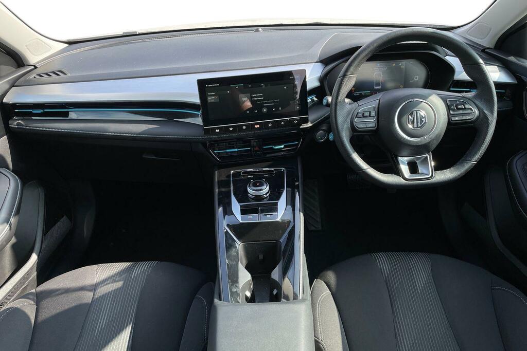MG MG5 115Kw Se Ev Long Range 61Kwh White #3