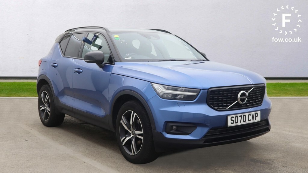 Volvo XC40 Inscription B4 Awd Mild Hybrid Sunroof, Keyless, Silver #1