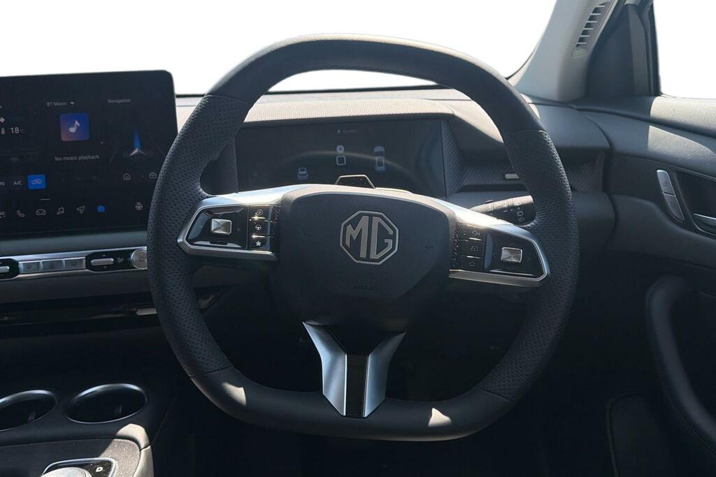 MG MGS5 170Kw Trophy Ev Long Range 64Kwh White #5