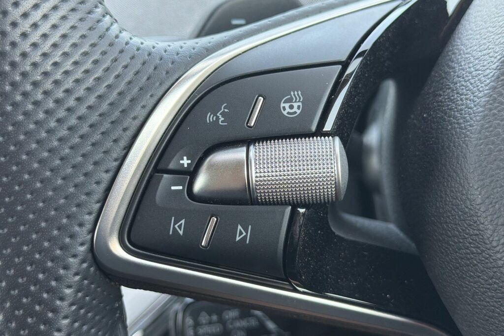 Skoda ENYAQ 210Kw 85X Sportline Plus 82Kwh 4X4 White #14
