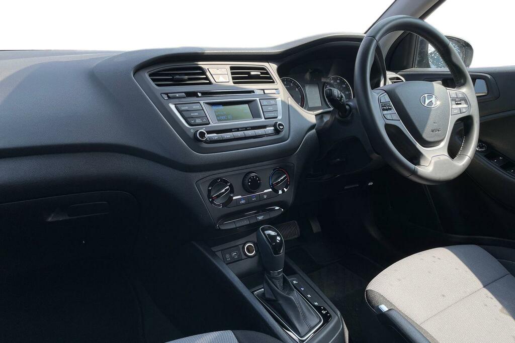 Hyundai I20 1.4 Se Black #4
