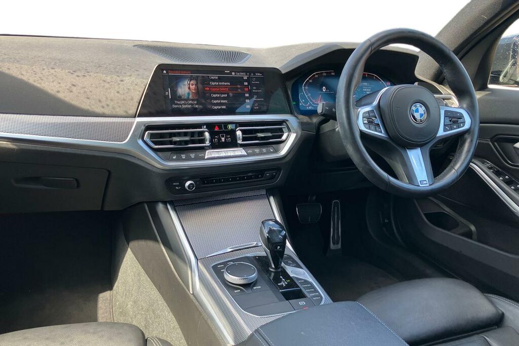 BMW 3 Series 320I M Sport Step SL70DYX Black #4