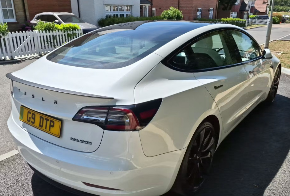Tesla Model 3 Performance Awd Performance Upgrade White #2