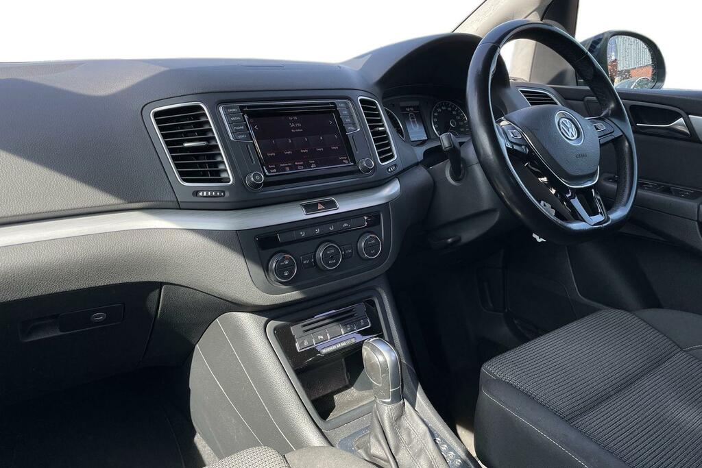 Volkswagen Sharan 2.0 Tdi Scr 150 Se Nav Dsg Blue #4