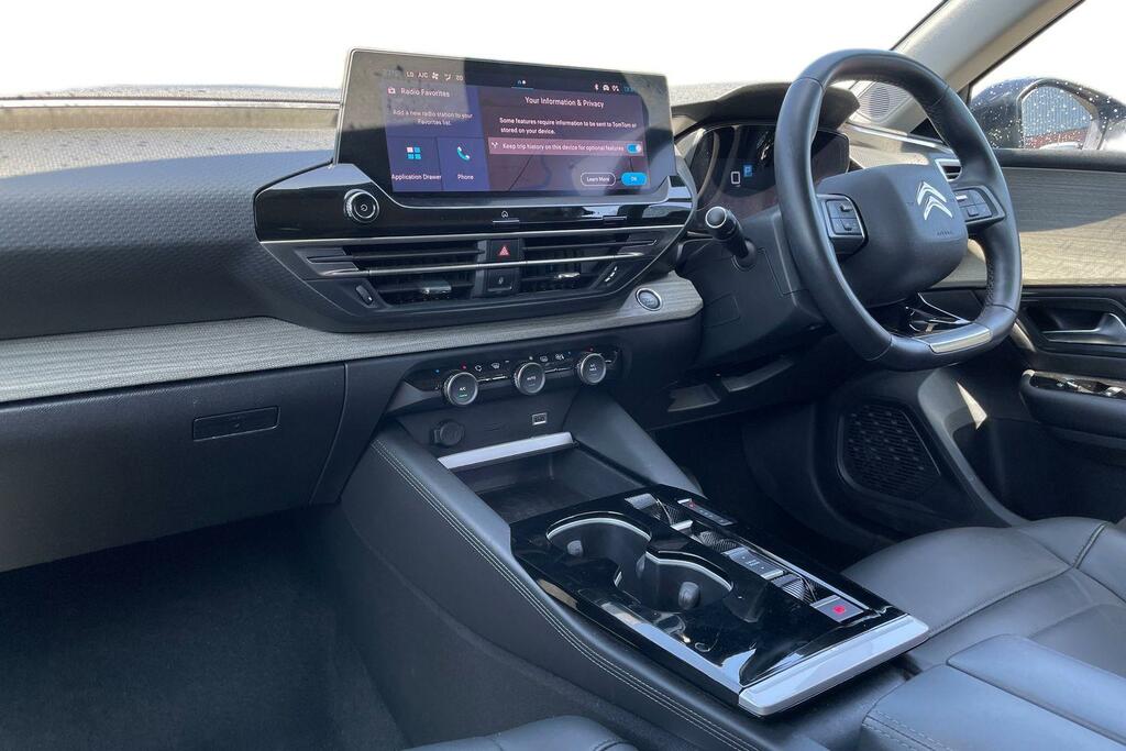 Citroen C5 X 1.2 Puretech 130 Shine Eat8 Black #4