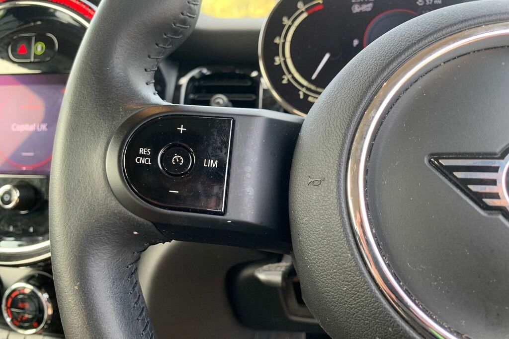 Mini Hatch 1.5 Cooper Classic CN73VUH Silver #6