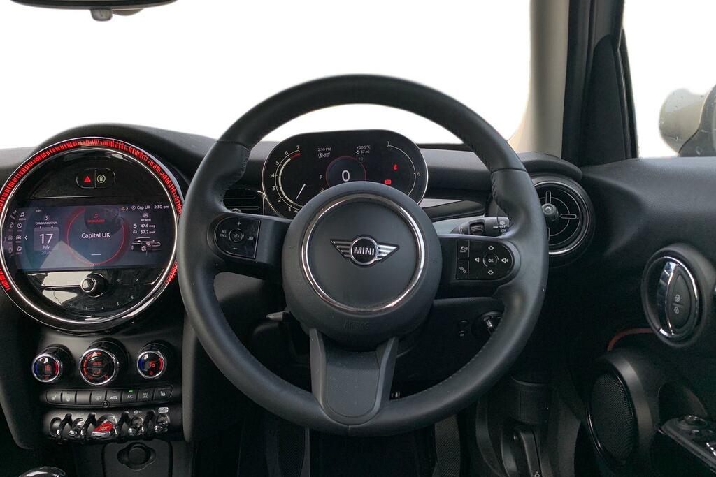 Mini Hatch 1.5 Cooper Classic CN73VUH Silver #5