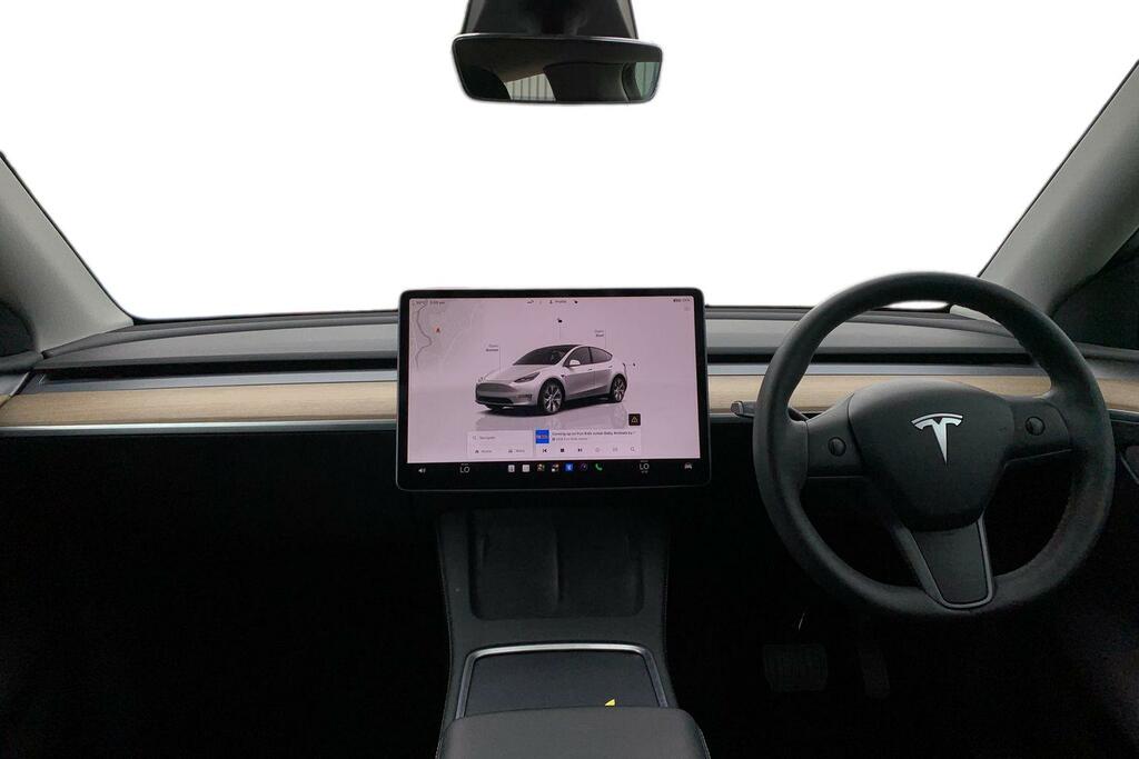 Tesla Model Y Long Range Awd GJ22NYH White #3