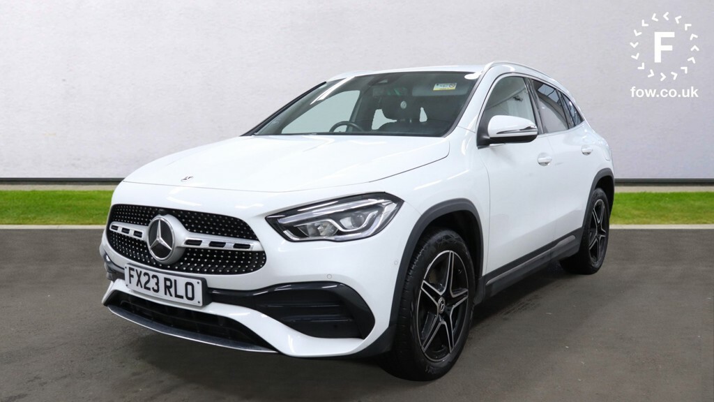 Mercedes-Benz GLA Class Gla 250E Amg Line Executive White #2