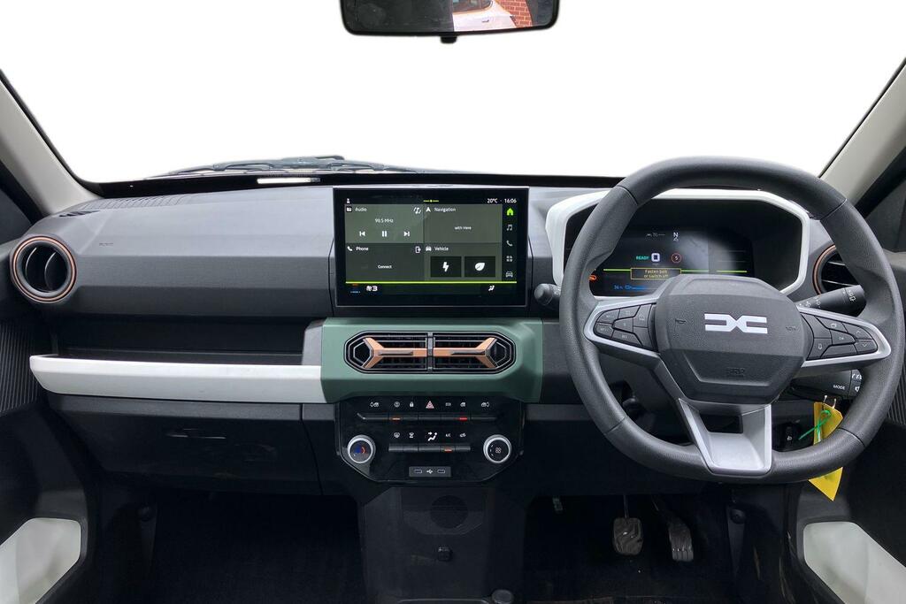 Dacia Spring 27Kwh Extreme 65 48Kw NV25UDB Green #3