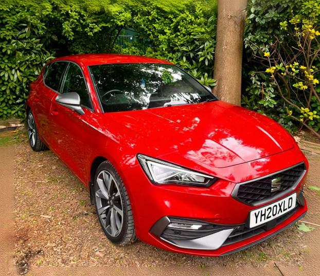 Seat Leon 1.5 Etsi 150 Fr First Edition Dsg Red