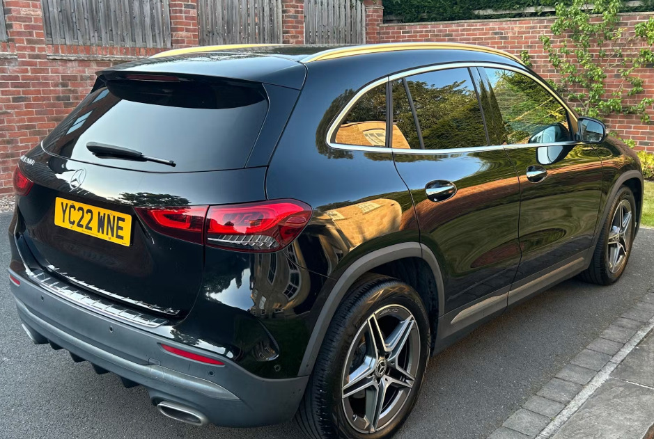 Mercedes-Benz GLA Class Gla 180 Amg Line Premium Grey #2