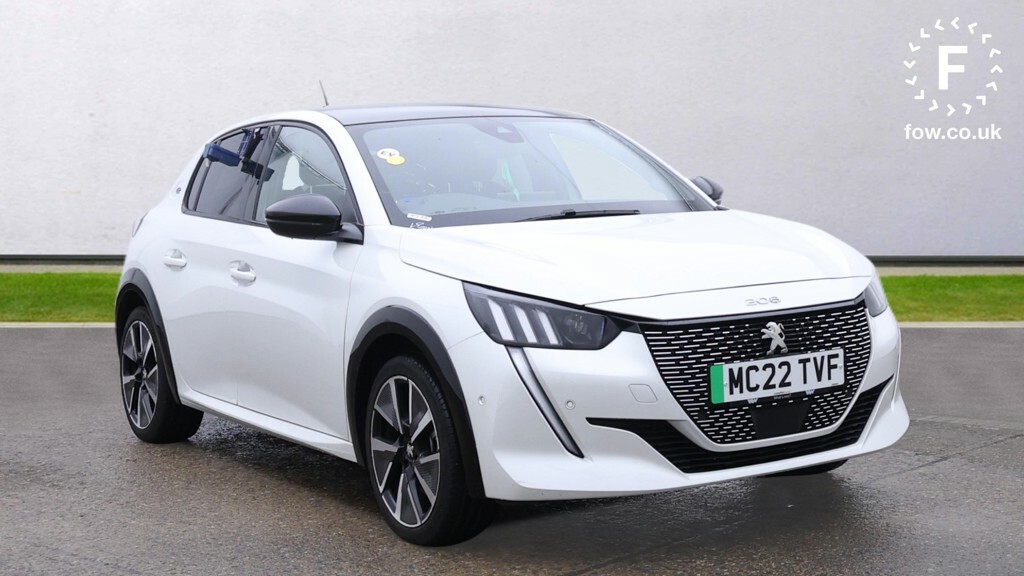 Peugeot e-208 100Kw Gt Premium 50Kwh White