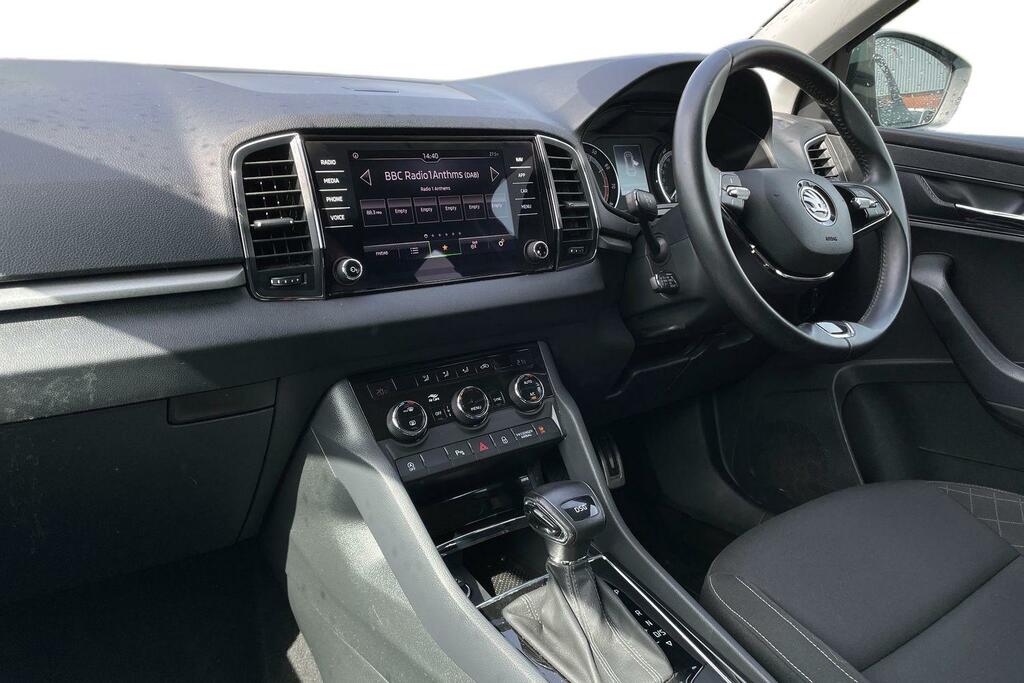 Skoda Karoq 1.5 Tsi Se Technology Dsg WK70YGF Green #4