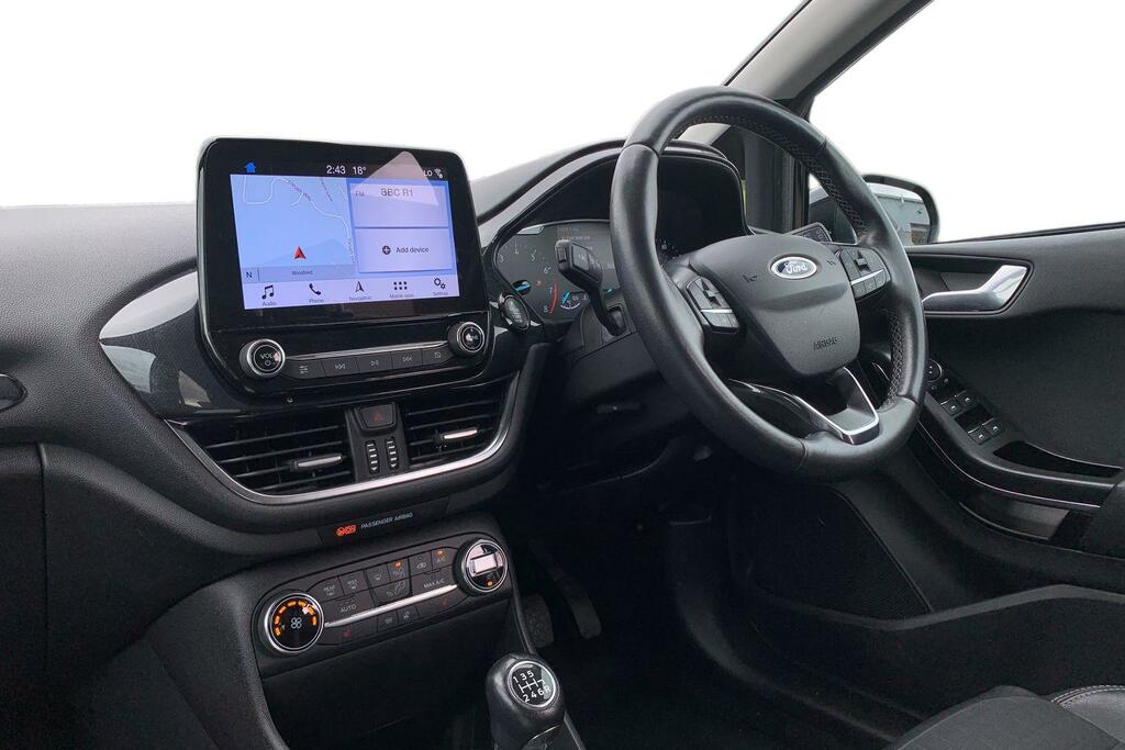 Ford Fiesta 1.0 Ecoboost Active X Black #4
