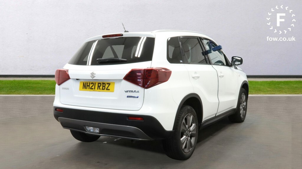 Suzuki Vitara 1.4 Boosterjet 48V Hybrid Sz-t White #4