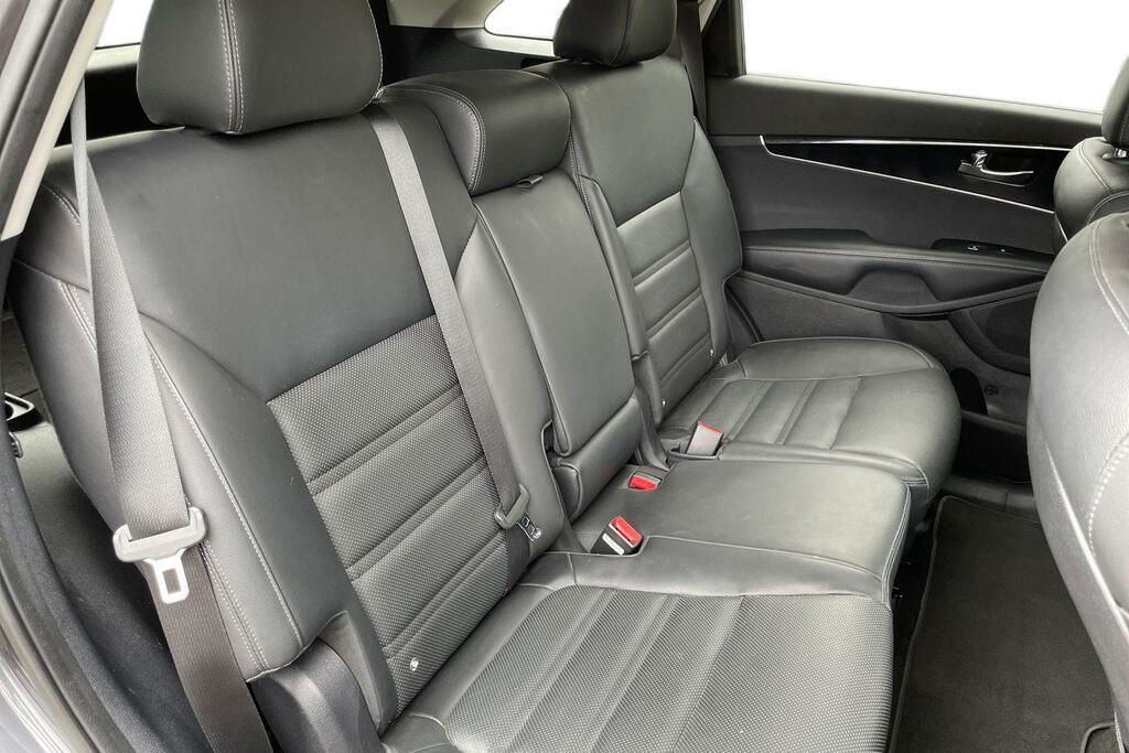 Kia Sorento Sorento Kx-2 Crdi Isg 4X4 Black #17