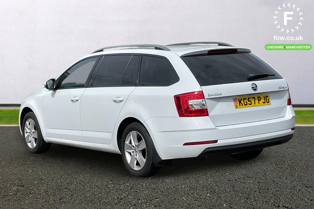 Skoda Octavia 1.5 Tsi Se White #2