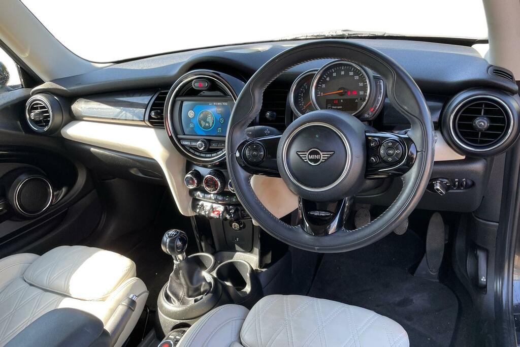 Mini Hatch 2.0 Cooper S Exclusive II YX20YCK Black #3