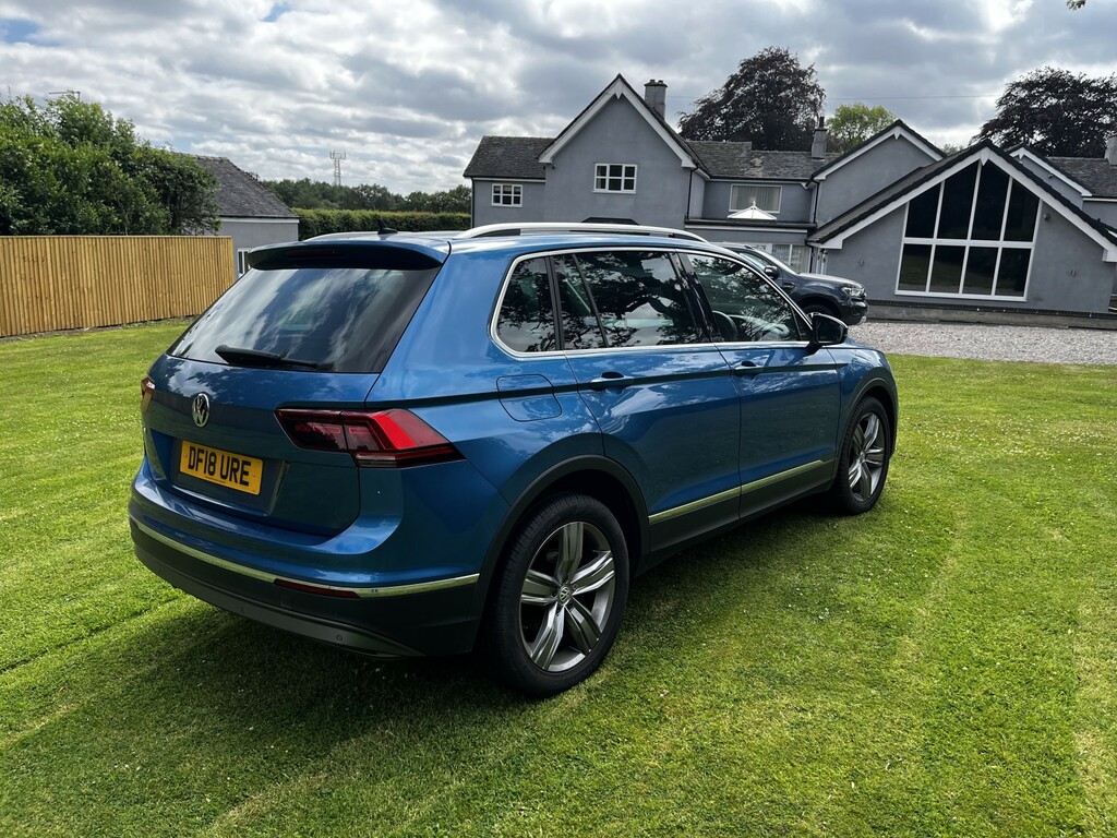 Volkswagen Tiguan Suv 2.0 Tdi Sel R Line Spec In Blue,pan Roof,sat N DF18URE Blue #4