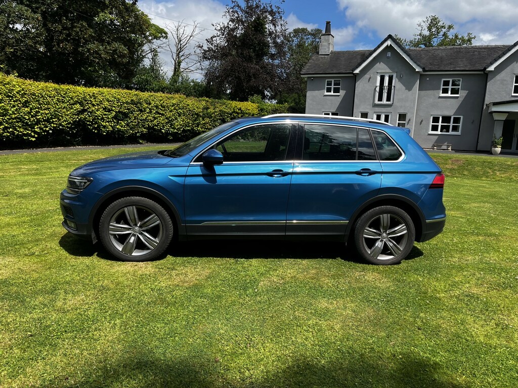 Volkswagen Tiguan Suv 2.0 Tdi Sel R Line Spec In Blue,pan Roof,sat N DF18URE Blue #6