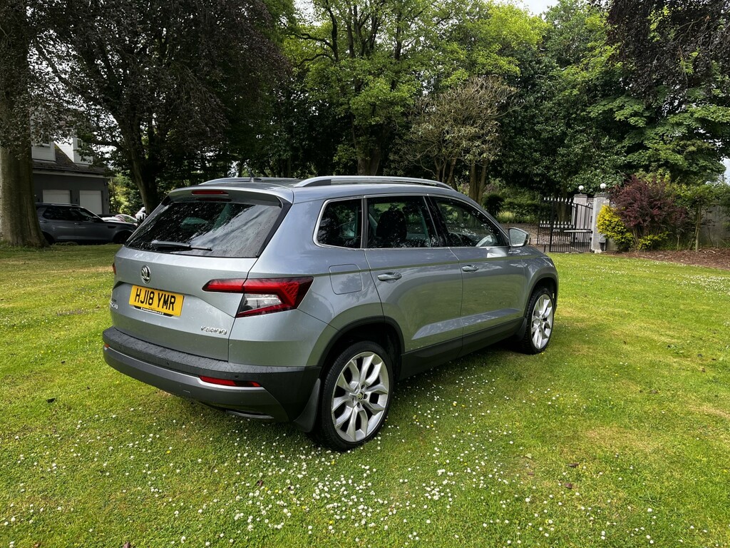 Skoda Karoq Suv 1.5 Tsi Edition,lth Heated Seats,pan Roof,19s, HJ18YMR Grey #4