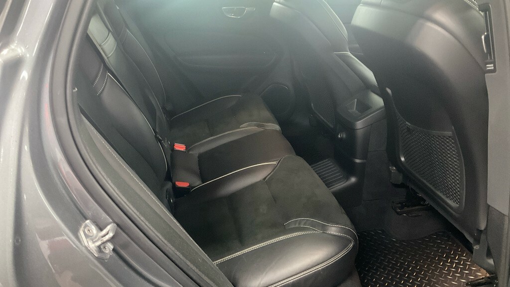 Volvo XC60 2.0 B4d Mhev Momentum Awd Geartronic Grey #10