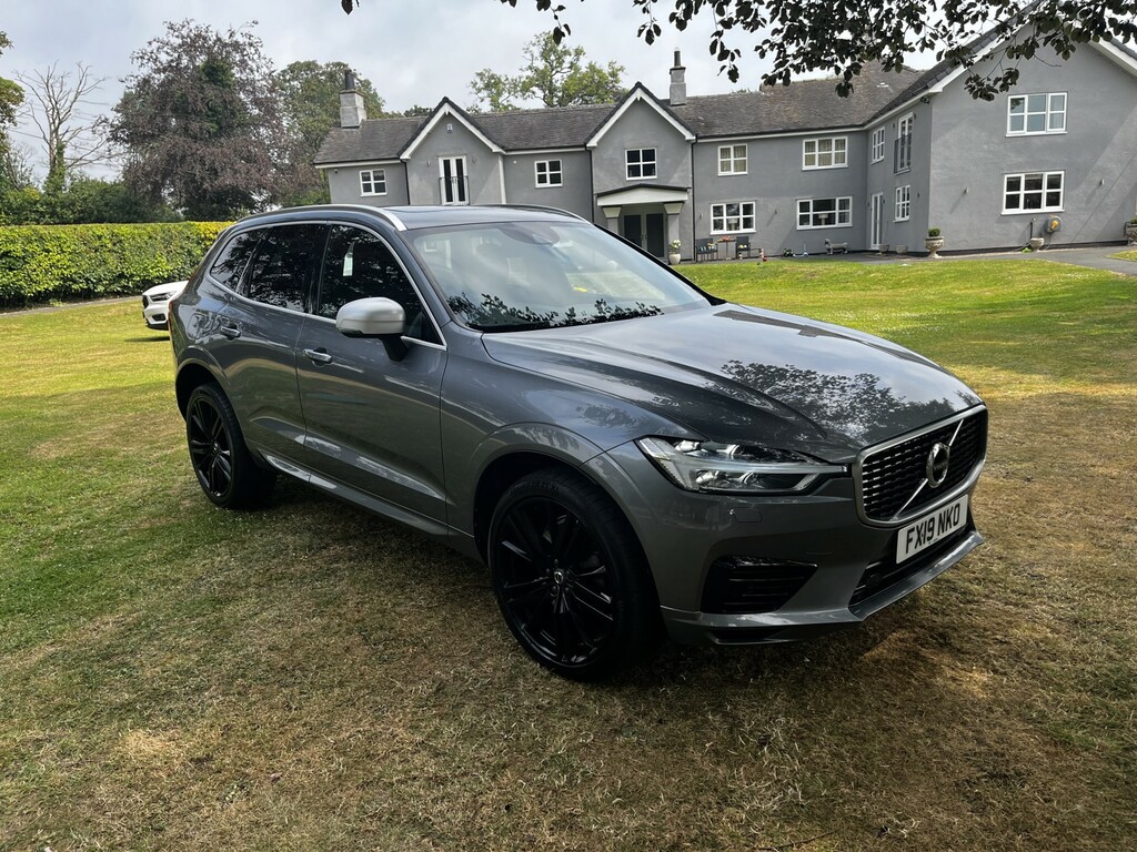 Volvo XC60 Suv 2.0 R-design Pro T8 Twin Engine 390 Awd,pan Ro Grey