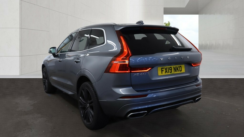 Volvo XC60 2.0 R-design Pro T8 Twin Engine 390 Awd,pan Roof,2 Grey #3