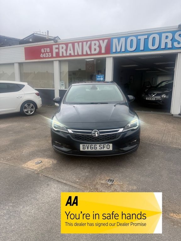 Vauxhall Astra 1.4 Elite Nav Green