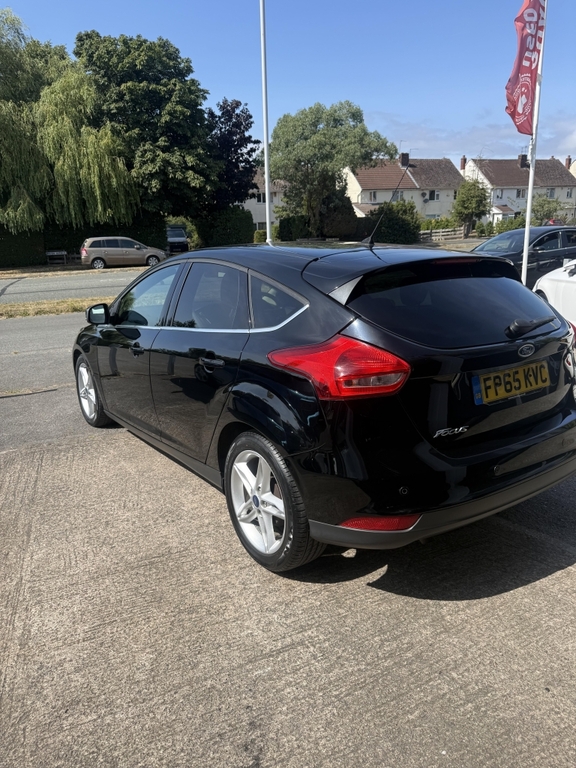 Ford Focus 1.5 Titanium Tdci Black #3