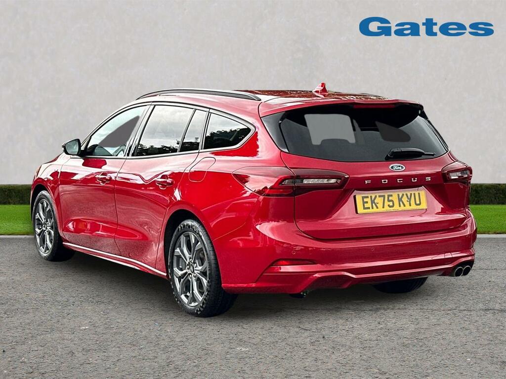 Ford Focus Focus Estate St-line 1.0 Mhev 155Ps EK75KYU Red #5