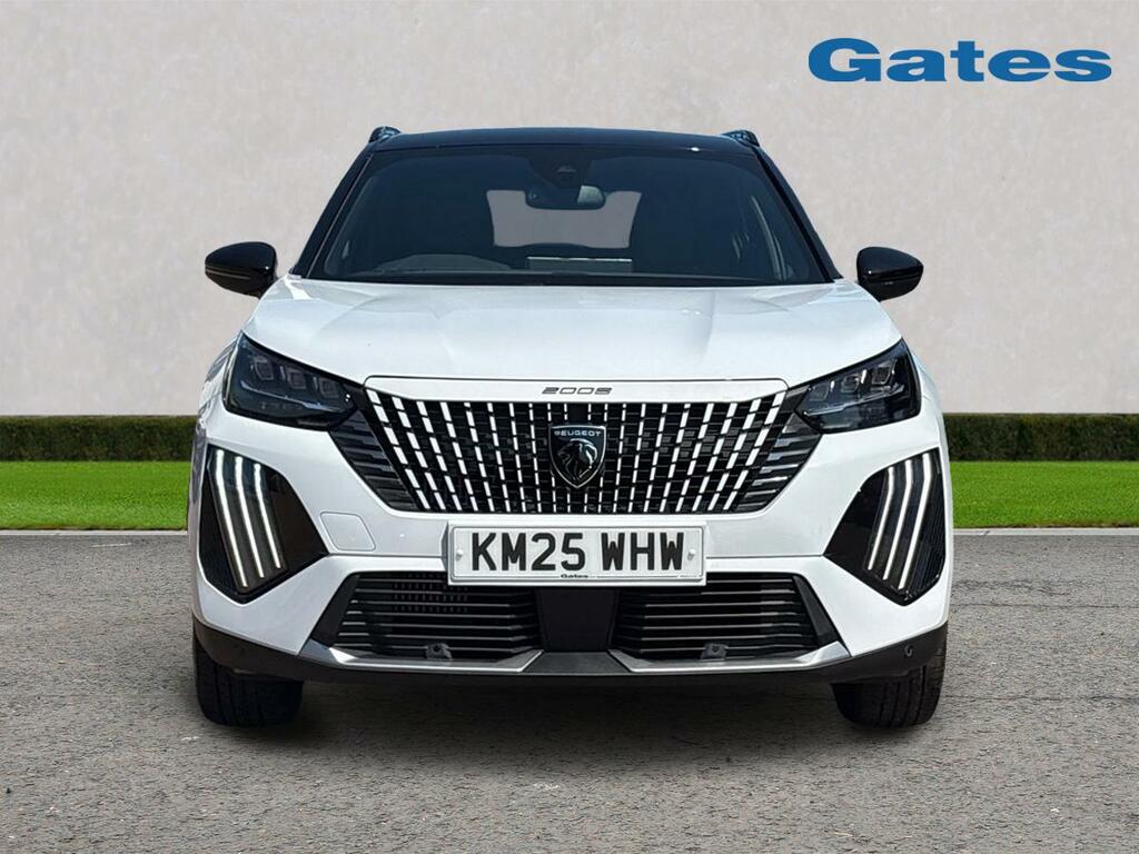 Peugeot 2008 Gt 1.2 Hybrid 136Ps KM25WHW White #2